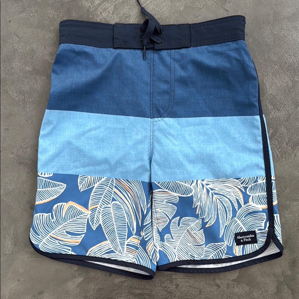 Abercrombie & Fitch Blue and White Board Shorts with Tropical Print